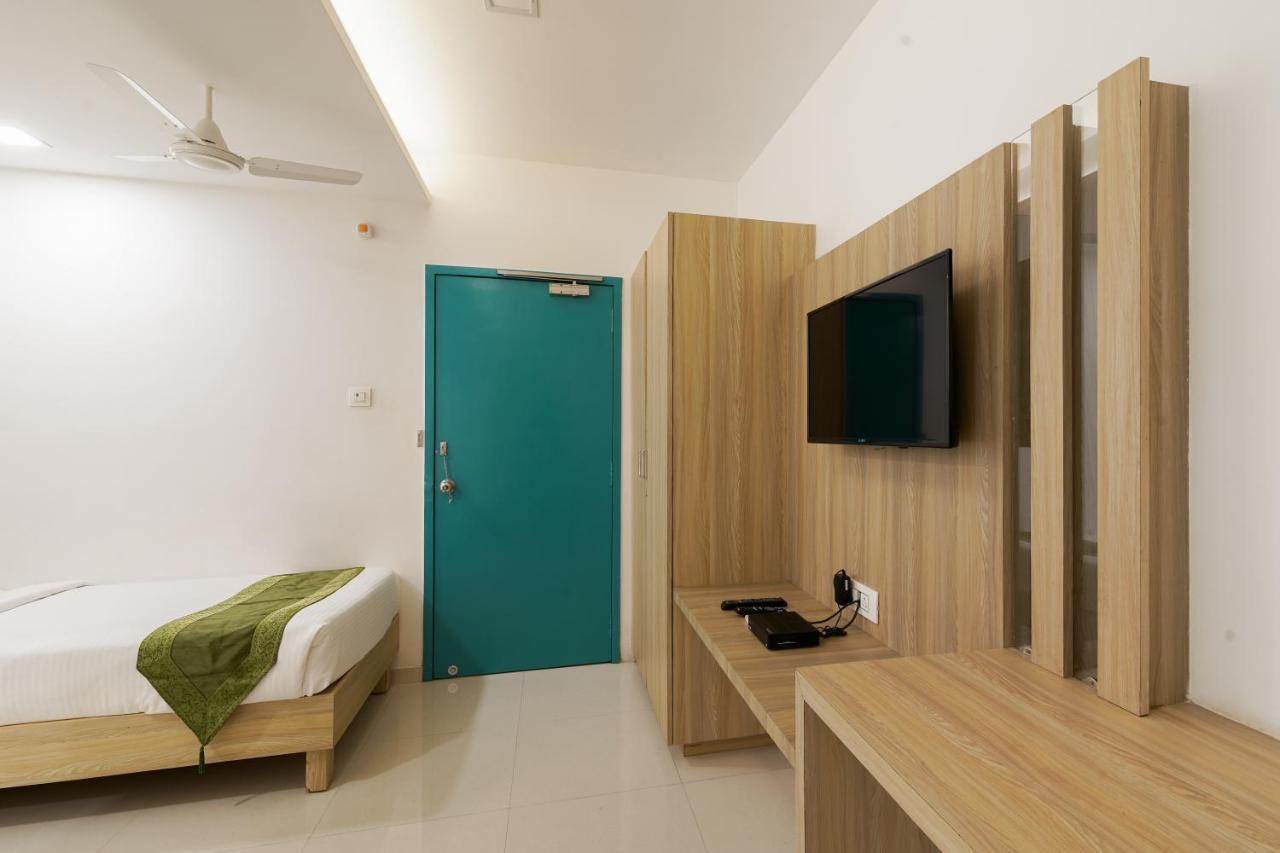 The Perch Hotel Visakhapatnam Exterior foto
